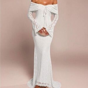Elegant Off-Shoulder White Lace Dress